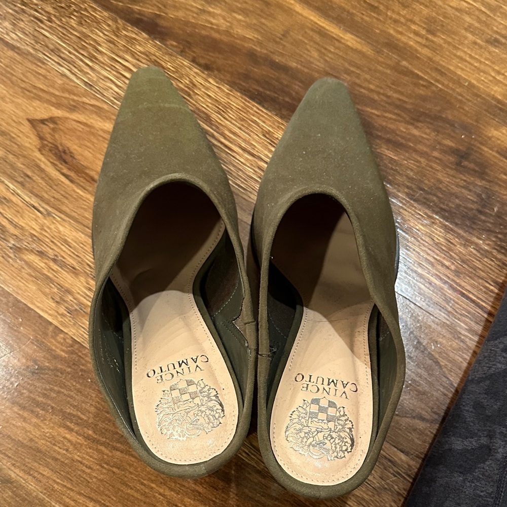 Vince Camuto Women's Forest Green Mules